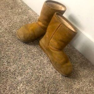 Brown BearPaw boots